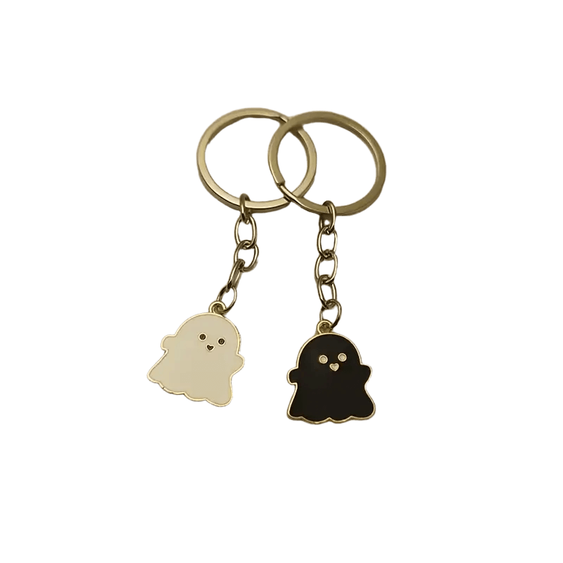 Söta Par-Nyckelringar – Spökdesign i Emalj (Svart & Vit)