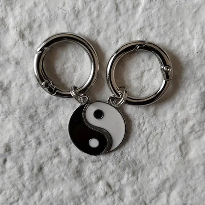 Yinyang nyckelring ihopsatta
